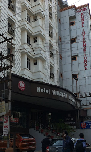 By Hotel Vinayak International