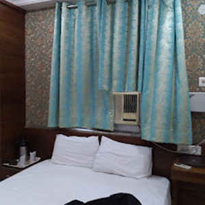 By Hotel Vinayak International